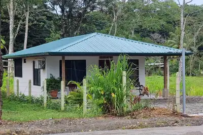 Image de Casita en Pueblo Costarricense muy Linda y Segura Pura Vida