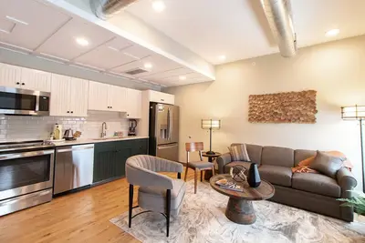 Image de Luxury Residential Suite Duluth Press 302