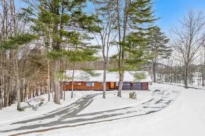 Image de Adj to Farm, Log Cabin, Views! | Turkey Trot Lane