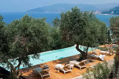 Image de Belle maison de vacances privée avec piscine privée, climatisation, Wifi, Tv, terrasse, parking