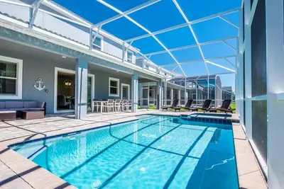 Image de 1554ol-New Listing- 9 bed\/5 bath-Private Pool&Spa