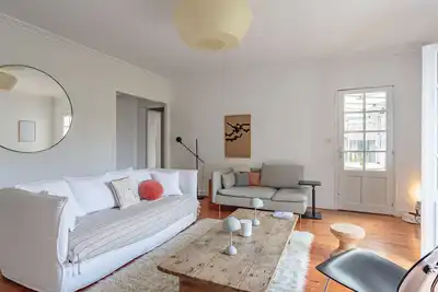 Image de Appartement Lumineux 3étoiles, Quartier Calme, Proche Commerces et Plage