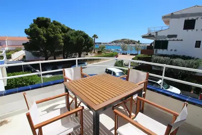 Mistral - Apartamento acogedor, luminoso y de ambiente moderno con terraza vista mar.