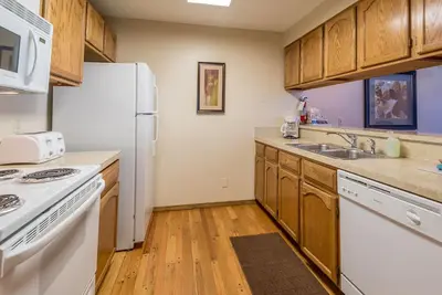 Image de Habitat Condo 3 Bedroom Easy Walk to Downtown Ketchum & Year-Round Hot Tub