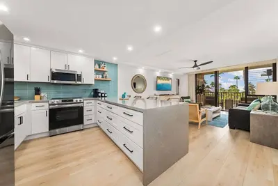 Image de Stunning Remodel I Kamaole Sands 5-207