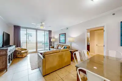 Image de Sunny Waterscape ground-floor condo with pools, hot tubs, & stunning Gulf views