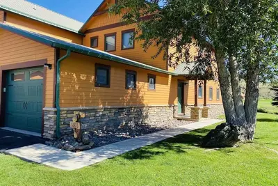 Image de Trout Creek - Rio Grande Club Luxury End-Unit, Fish, Ski, Free Golf