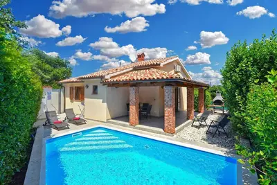 Maison de vacances Ližnjan pour 1 - 5 personnes avec 2 chambres à coucher - Maison de vacances