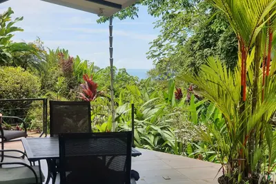 Image de Villa Nectar avec vue foret et Ocean, piscine privée et a 2 kms du centre Bahia