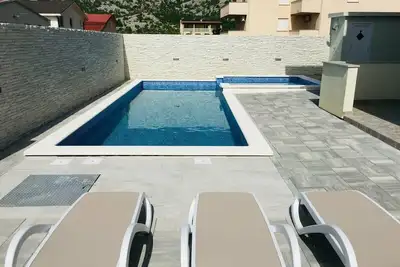 Image de Appartement de vacances Karlobag pour 1 - 5 personnes avec 2 chambres à coucher - Appartement de vac