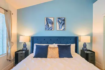 Image de Plenty of Golf Nearby | Close to Shopping-Dinning