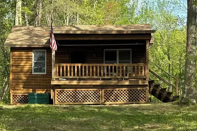 Image de Escape to our cozy Winthrop cabin on Dexter Pond