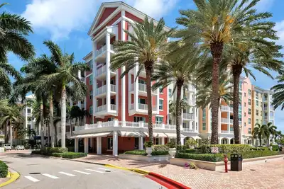 Luxury condo on the intercoastal with resort style amenities. Walk to beach, cafe