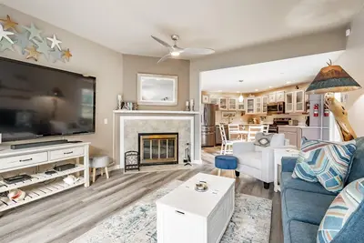 Image de Ocean view, beautifully remodeled, Free Wi-Fi. Pet friendly. Jl 415