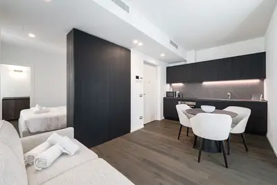 Image de [Dome's Majesty 7] Modern design & central location