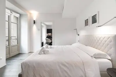 Image de [Dome's Majesty 8] Modern design & central location