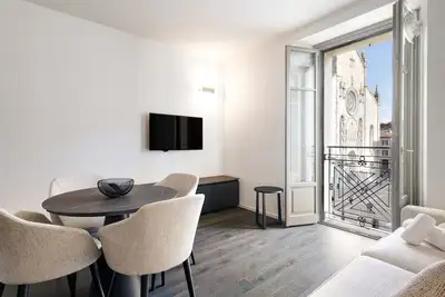 Image de [Dome view 9] Modern design & central location