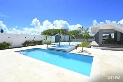 Spacious beautiful villa 5 minutes from Sosua night live and 10 from Cabarete.
