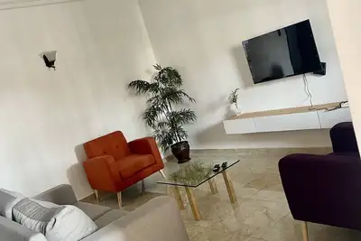 Image de Appartement meublé situé à 5min de la grande route des pêches et de la plage!