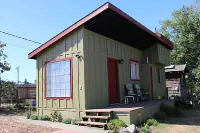Image de Redwood Loft -Tiny house