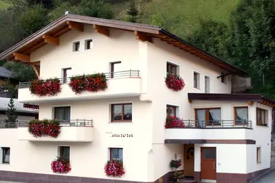 Aurora Apartment Top I by Interhome