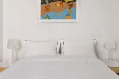 Image de Two Bedroom Apartment at Mac Middle Park