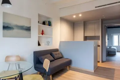 Image de Cozy and modern two-room apartment in the Navigli area by Easylife
