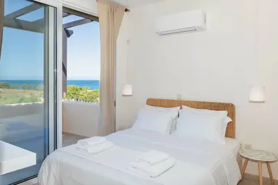 Olea House Kyparissia
