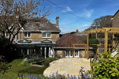 Image de East Cottage sleeps 8 guests in 4 bedrooms