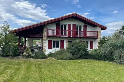 Image de Maison de campagne avec belle vue sur les montagnes au coeur du Pays basque