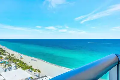 Image de Beachfront w/direct beach access and amazing views