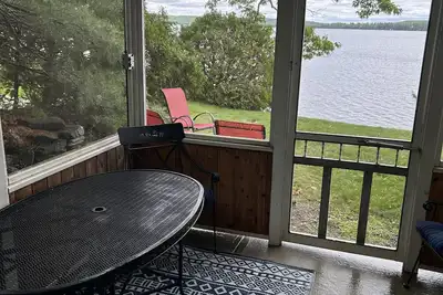 Image de Seasonal - Waterfront Cottage - Beautiful panoramic view
