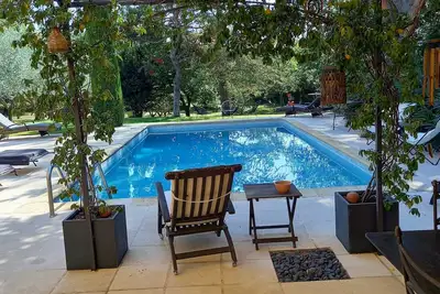 Image de Cocon zen dans une oasis de verdure