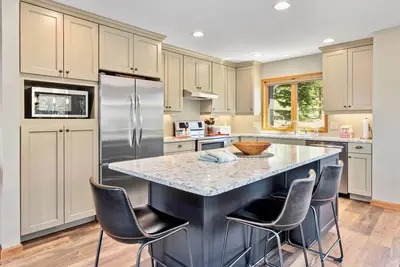 Image de Aspen Spirit Vacation Home at Windcliff by RedAwning