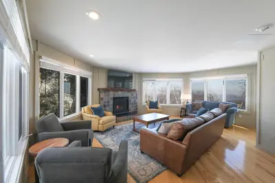 Image de Escape to the Mountains! 4br/4ba Retreat Perfect for Families, Adventure Awaits!