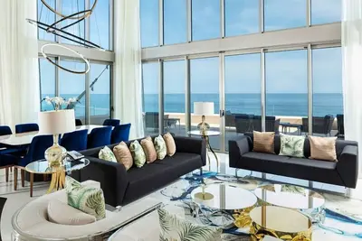 Image de 🌞 Ultra Luxe Garza Blanca BeachFront Resort 4bof Condos 🏖️ 𝕏 @MyBeachSuites