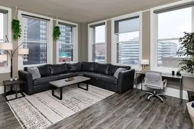 Image de City Oasis 2br w/ Skyline Views