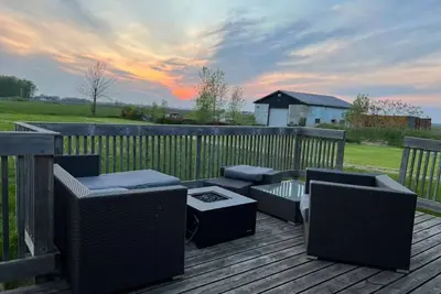 Image de Cozy Wine Chateau-Niagara on the lake W/Fire table