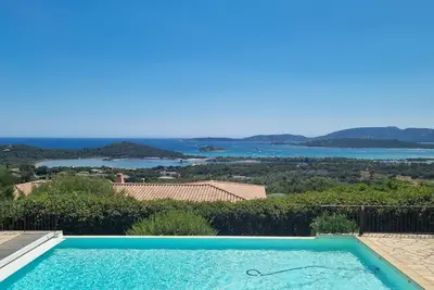 Image de Villa avec vue mer panoramique sur la baie de St Cyprien