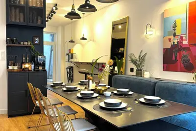 Image de 3 min walk to Meir, 10 min to Central Station - cozy 3\/4br - entire house