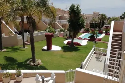 Image de Villamartin, El Galan holiday  bungalow Casa Content.