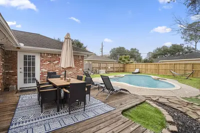 Image de Modern Home with Private Pool, Minutes to Nrg & Med Center