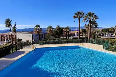 Image de Cocon d'amour de 50 m² avec piscine commune