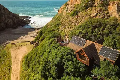Image de Ballots Bay Treehouse