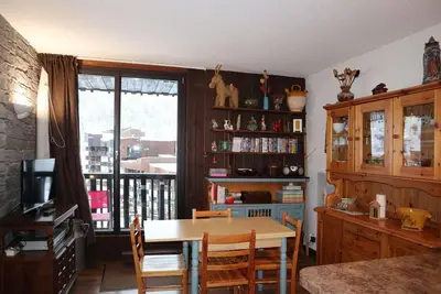 Image de Centre station, 6ème étage, vue pistes de ski, balcon, télévision, casier à ski, 45m², Les Orres