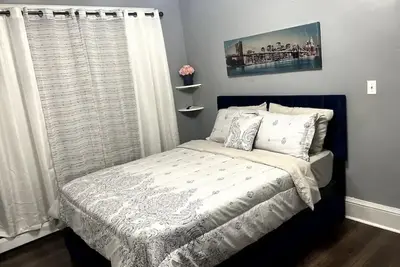 Image de Enjoy a stylish experience at this centrally-located place.