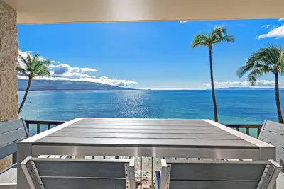 Image de New Luxury Oceanfront Condo ★ Amazing 180° Ocean Views ★ Top-Floor Corner-Unit
