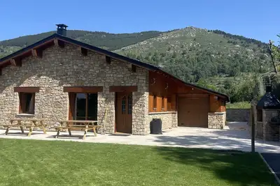 Image de Maison de montagne neuve 135 m2 avec salle de jeux et sauna a bois