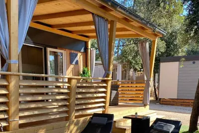 Image de Oliva Mobile Home Camping Park Soline - Two bedroom mobile home with Terrace