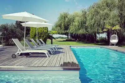 Image de Villa 10 personnes proche Saint-Emilion \/ Bordeaux